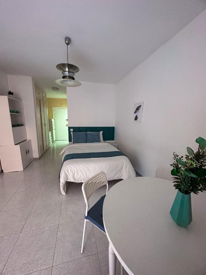 Wonderful Apt With Terrace - 15M Walk Giralda Sevilla Exterior foto
